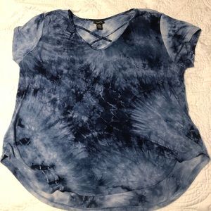 Rue 21 tee w/ criss-cross neck detailing